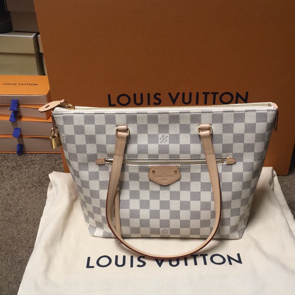 Louis Vuitton Iena tote
